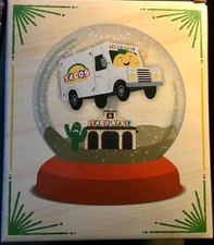 Taco Bell Taco Truck Snow Globe Very Rare Find - Taco Bell Store Exclusive - New