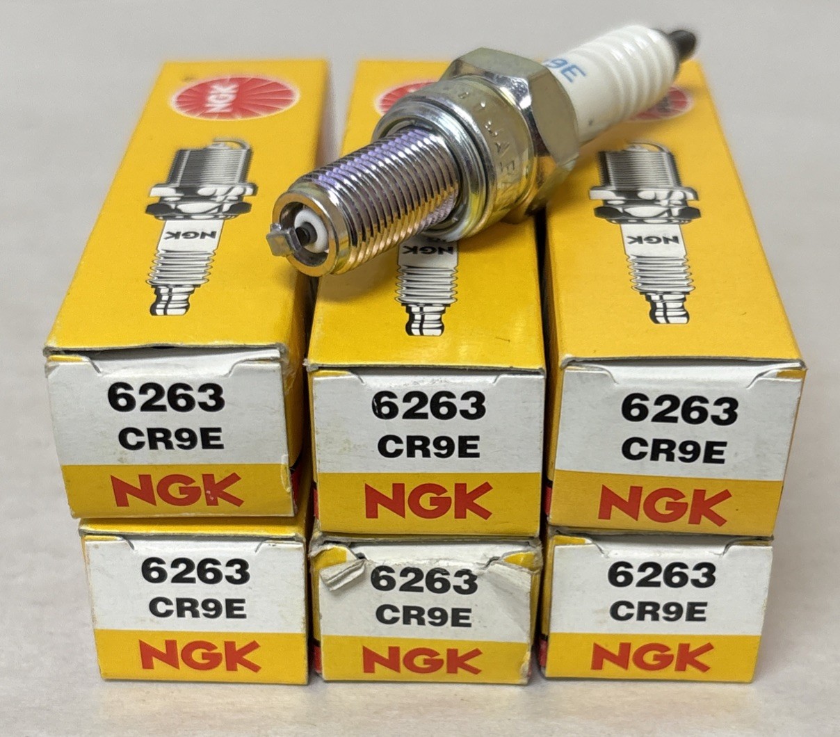 NGK R 6263 CR9E Standard Nickel Spark Plugs For Ducati QTY 6 OEM #2-CR9E #S977