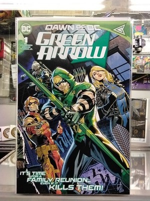 Green Arrow (2023) #1 A Cvr, Sean Izaakse 