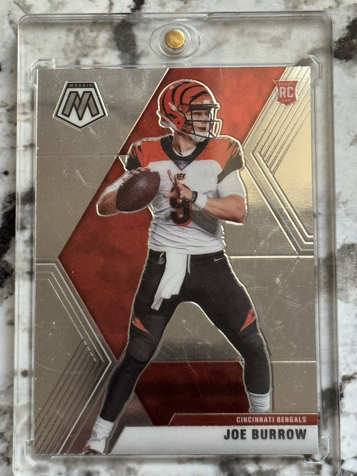 2020 Panini Mosaic - Rookies Joe Burrow #201 Silver Prizm (RC)