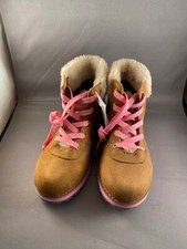 The Children's Place Girls Youth Size 2 Tan Warm Winter Boots Cute Comfort
