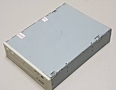 LKING 40x IDE CD-ROM DRIVE December 2000 Internal Drive White