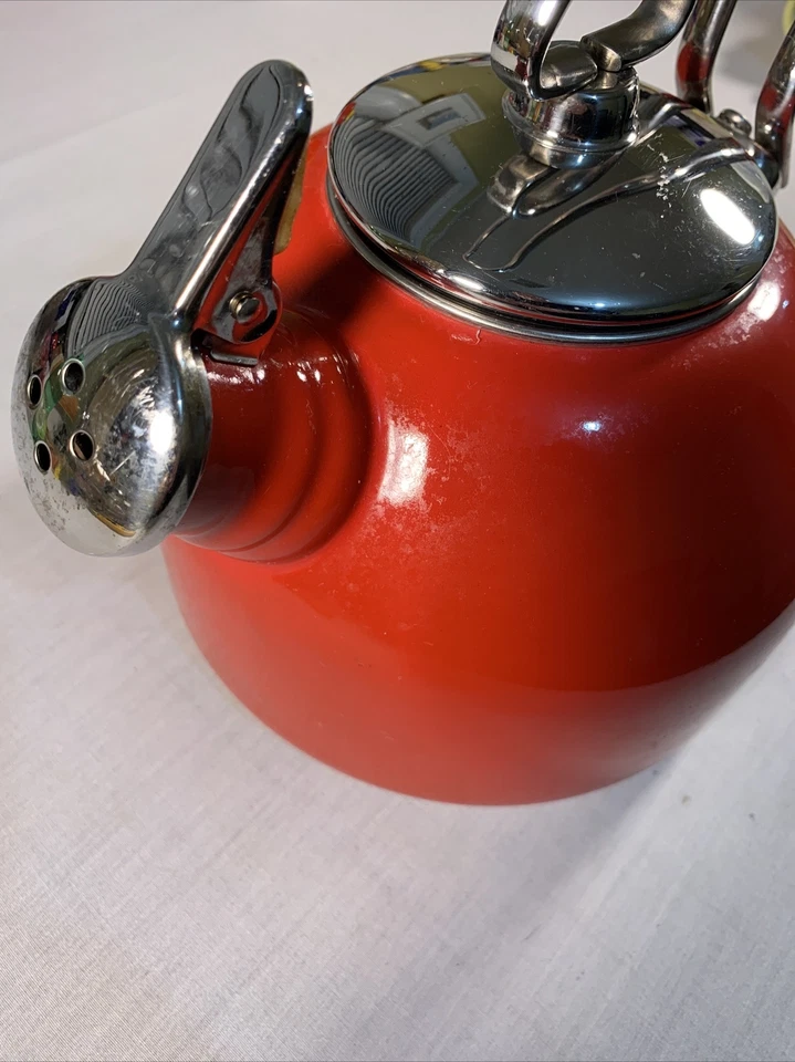 Tetera Chantal clásica armónica silbido teca roja Foto 2 de 4