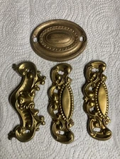 4 Pieces For Antique Steamer Trunk 