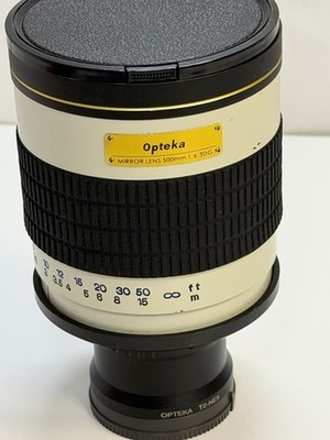 Opteka 500mm f/6.3 DG Manual Focus Mirror Lens with Sony E-Mount Adapter