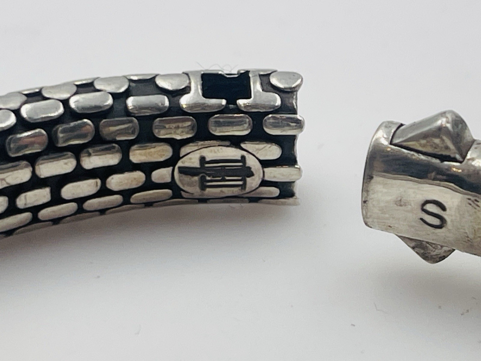 John Hardy Sterling Silver Dot Pattern Hidden Cla… - image 7