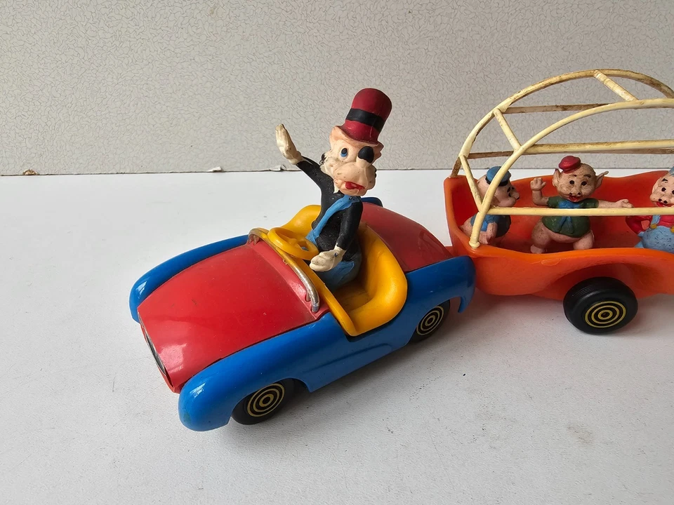 Véhicule miniature Voiture Grand méchant loup - Walt Disney - Politoys - Photo 2/4
