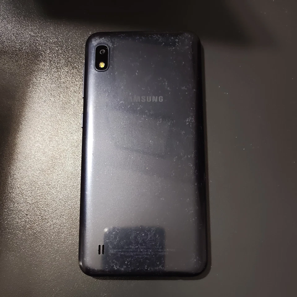 Samsung Galaxy A10 · 32GB, foto 2 di 3