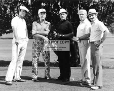 CHEVY CHASE, RODNEY DANGERFIELD & TED KNIGHT IN "CADDYSHACK" 8X10 PHOTO (CC-795)