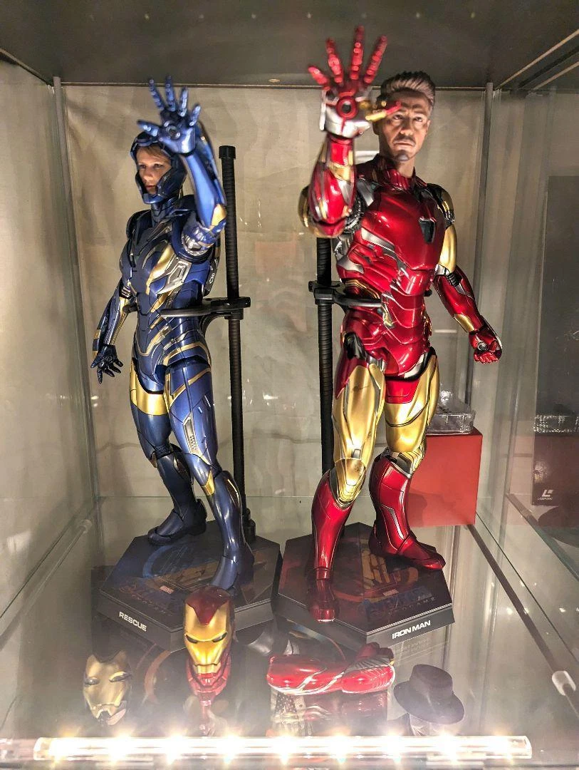 Hot Toys Iron Man Mk.85 & Rescue
