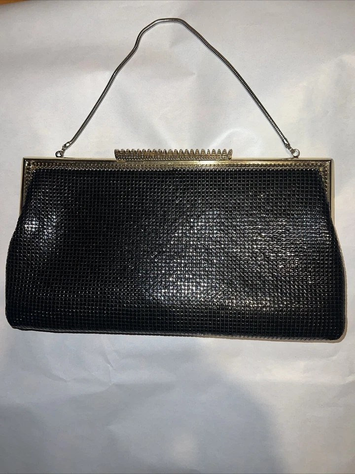 Cartera clutch vintage Fay Swafford de malla metálica negra Foto 3 de 4