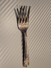WM Rogers Son IS Co April Pattern Silver Plate Baby Fork