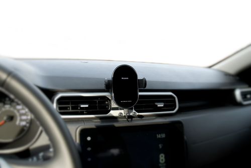 Automatic phone holder with wireless charging for Dacia Duster 2 2022+ - Zdjęcie 6 z 7
