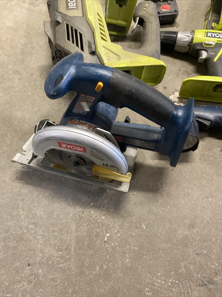 RYOBI 18V One+ 10pc Tool Set Drills Saws Lights Blower Grinder ++ - Image 2 of 4