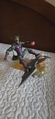 Diamond Select Toys Marvel Select: Green Goblin Action Figure