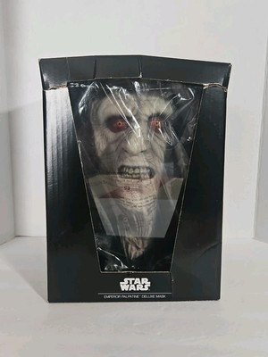 Rare Star Wars - EMPEROR PALPATINE Deluxe Mask Collectors Limited Edition Disney