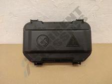 BMW F22 M235I 2 SERIES POWER DISTRIBUTION BOX COVER 9224872