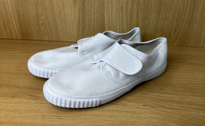 DEK Plimsolls Gym PE Schuhe Kinder UK 1 weiß Canvas verstellbarer Riemen Touch Verschluss