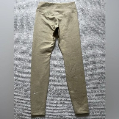 Nike Therma-Fit Cream Colored Leggings with Herringbone Pattern Athleisure