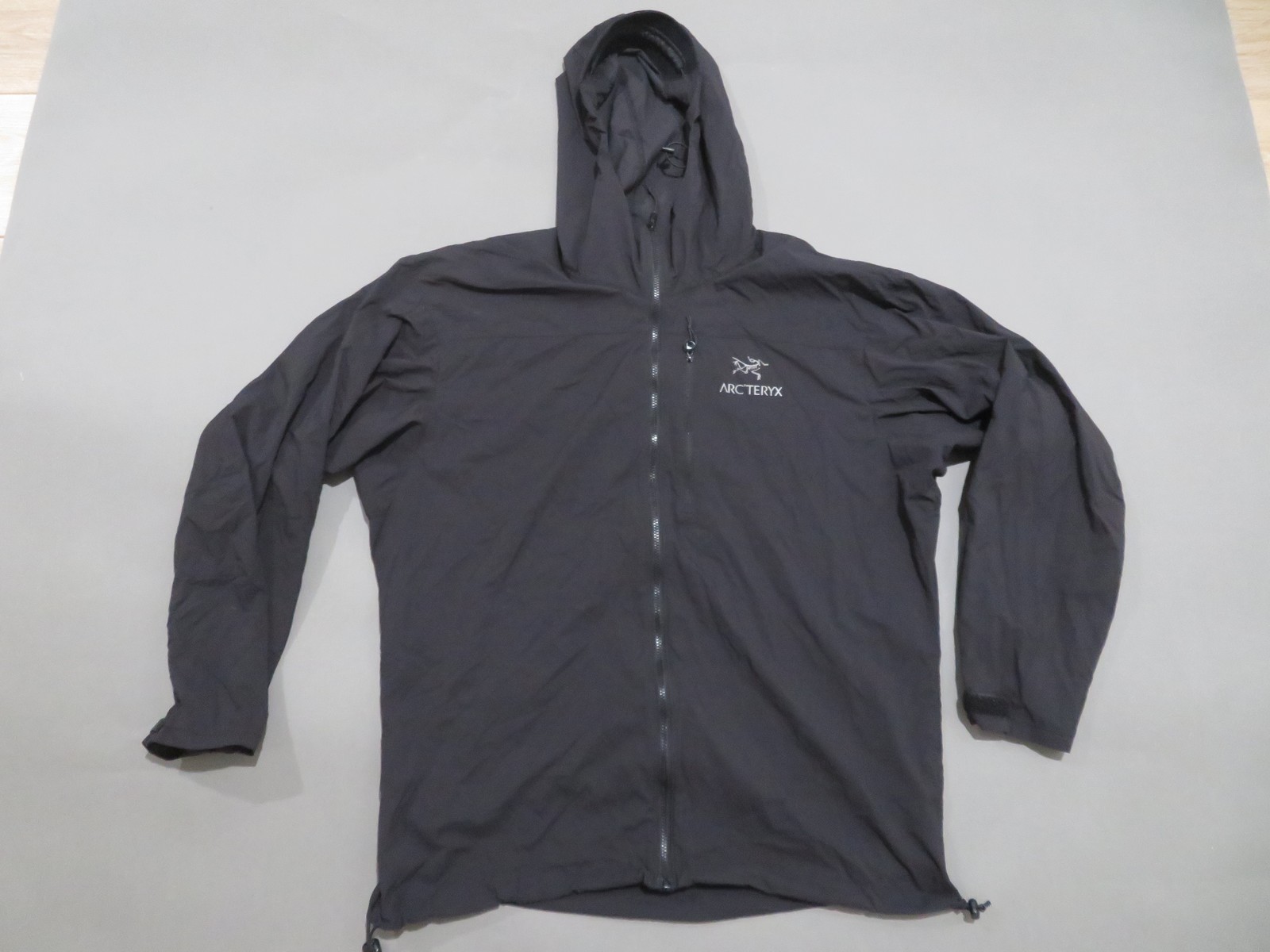Giacca a vento Arc'teryx Squamish uomo Med nera full zip nylon leggero