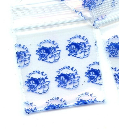 100 Smoke & Fly! Apple Baggies 1 x 1 in. reclosable minizip bags - Picture 2 of 2