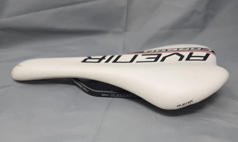 VELO para Sillín de Carbono Avenir Blanco 138mm x 280mm, 186g Foto 3 de 4