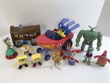 Viacom SpongeBob SquarePants Plastic Krusty Krab Storage Box Plus Figures Lot