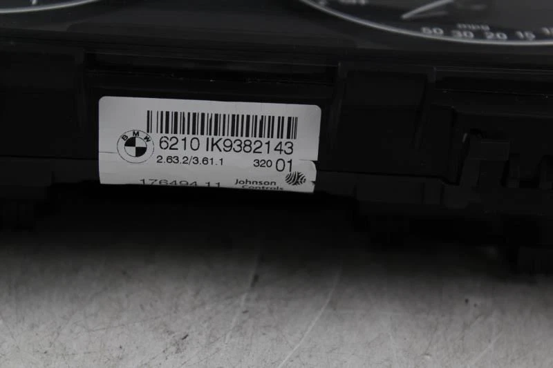 Grupo de velocímetros 52 k millas MPH para BMW X1 2016-2017 OEM #29640 Foto 3 de 4