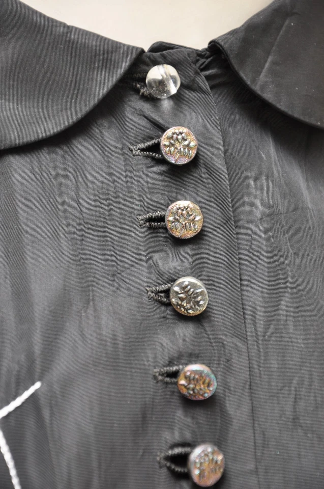 Vintage 1940s Black Ruffled Dress Spider Web Goth Girl Witchy Party Dress XS - Image 4 of 4