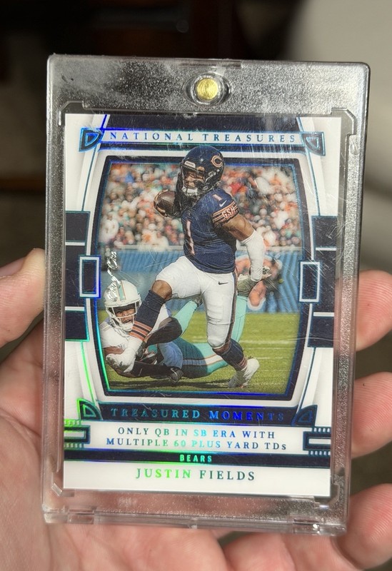 2022 Panini National Treasures Justin Fields Treasured Moments Platinum 1/1 🐻