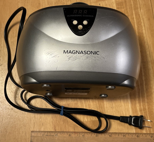 Magnasonic Ultrasonic Jewelry and Eyeglass Cleaner w/Digital Timer-Model MGUC500