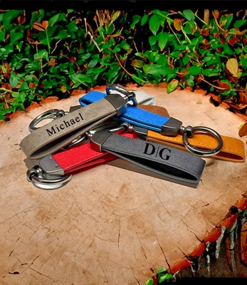 PELLEGRANO Personalisierter Leder-Schlüsselanhänger – Handmade, Name / Geburtsdatum gravier