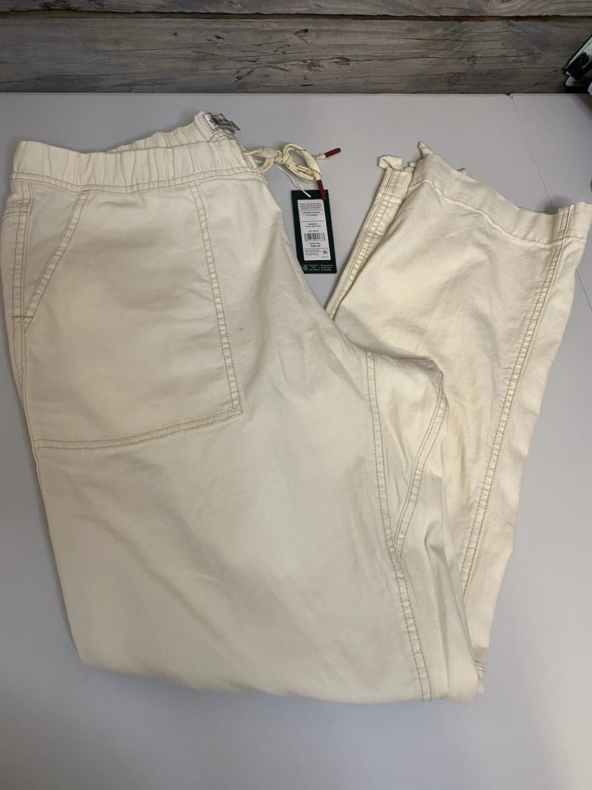 Alpine Design Off White Hike Pants Women’s Size Large NWT
Opens in a new window or tab