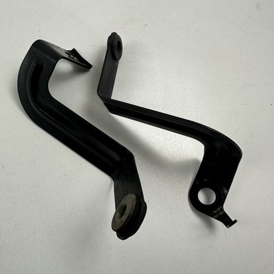 Triumph Sprint ST 1050 2005 Radiator mount brackets left right pair T2108510