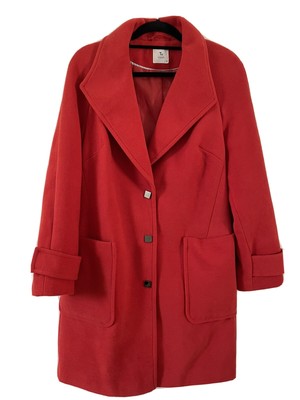 tu red coat
