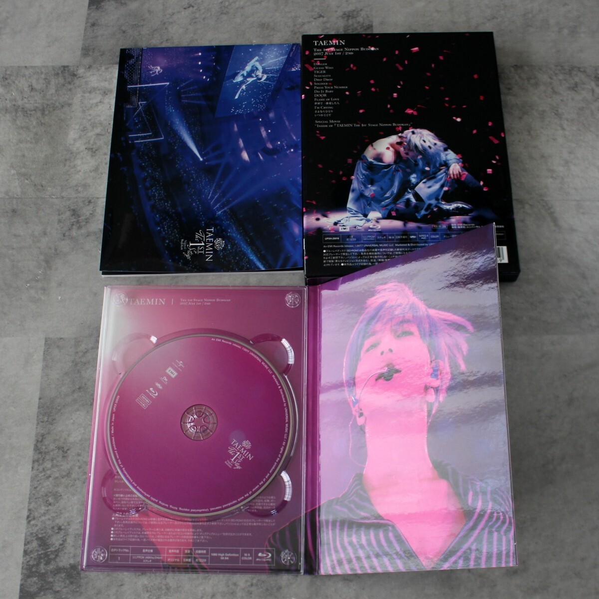 SHINee テミン ARENA TOUR 2019 X Blu-ray SHINee TAEMIN ARENA TOUR 2019 XTM Blu-ray Photo Book Sticker