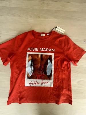 Babaton Aritzia  InterLock Cotton Function T-Shirt Medium Red Josie Maran Golden