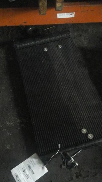 04 05 06 PORSCHE CAYENNE AC CONDENSER - Image 4 of 4