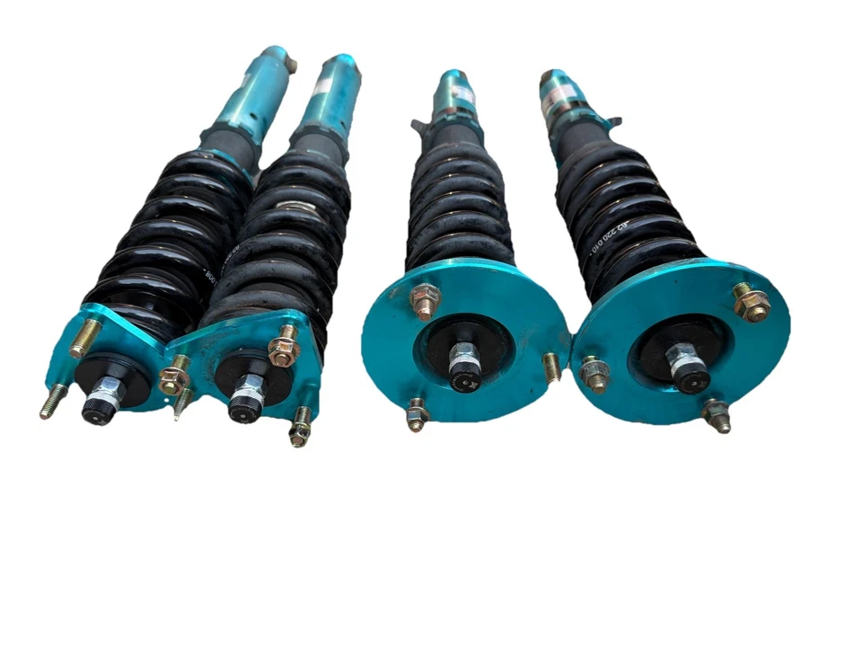 Enrolladores Megan Racing MR-CDK-LI06-EZII para Lexus IS250 IS350 2006-13 tracción trasera usados Foto 4 de 4