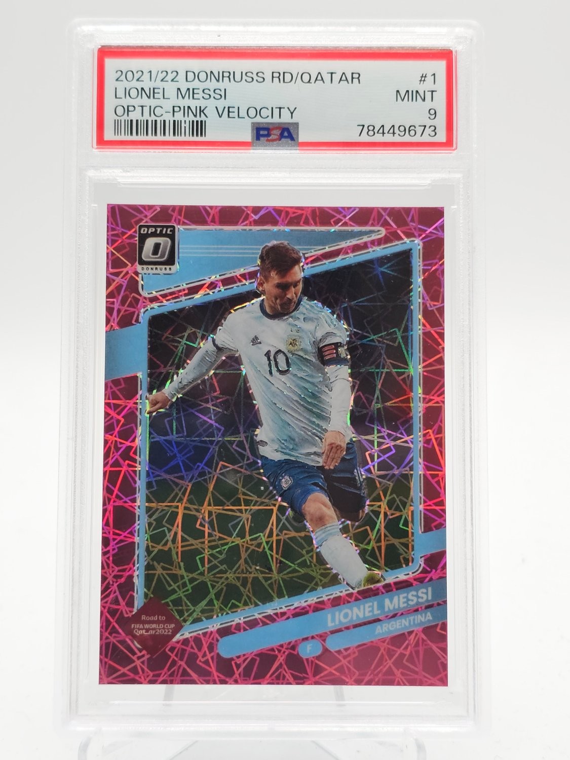 LIONEL MESSI 2021-22 DONRUSS OPTIC FIFA PINK VELOCITY PRIZM /25 #1 PSA 9 Q7089 view 1