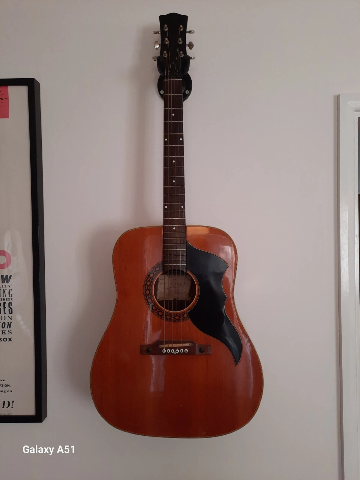 Picture 2 of 8
