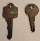 7 VTG KEYS HILLMAN TESKEY ARROW HUDSON EAGLE & PAIR OF GE GENERAL ELECTRIC KEYS — photo 3