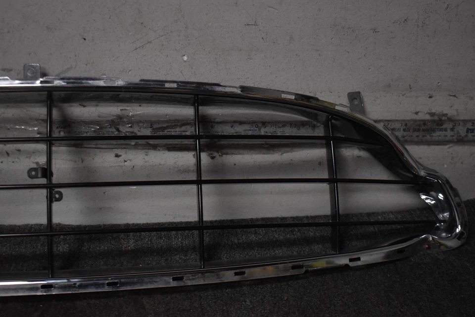 2012-2014 FERRARI CALIFORNIA FRONT GRILLE FACTORY OEM - Image 3 of 4