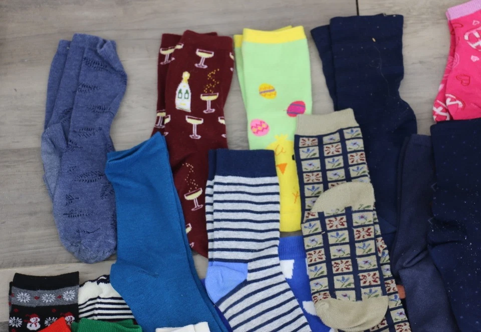 老式女式 6-8 码假日日常袜子万圣节圣诞套装 — 第 2/4 张图片