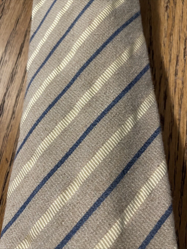 Corbata de seda y algodón Paul Stuart vintage usada en excelente estado a rayas gruesa hecha a mano en Francia Foto 3 de 4