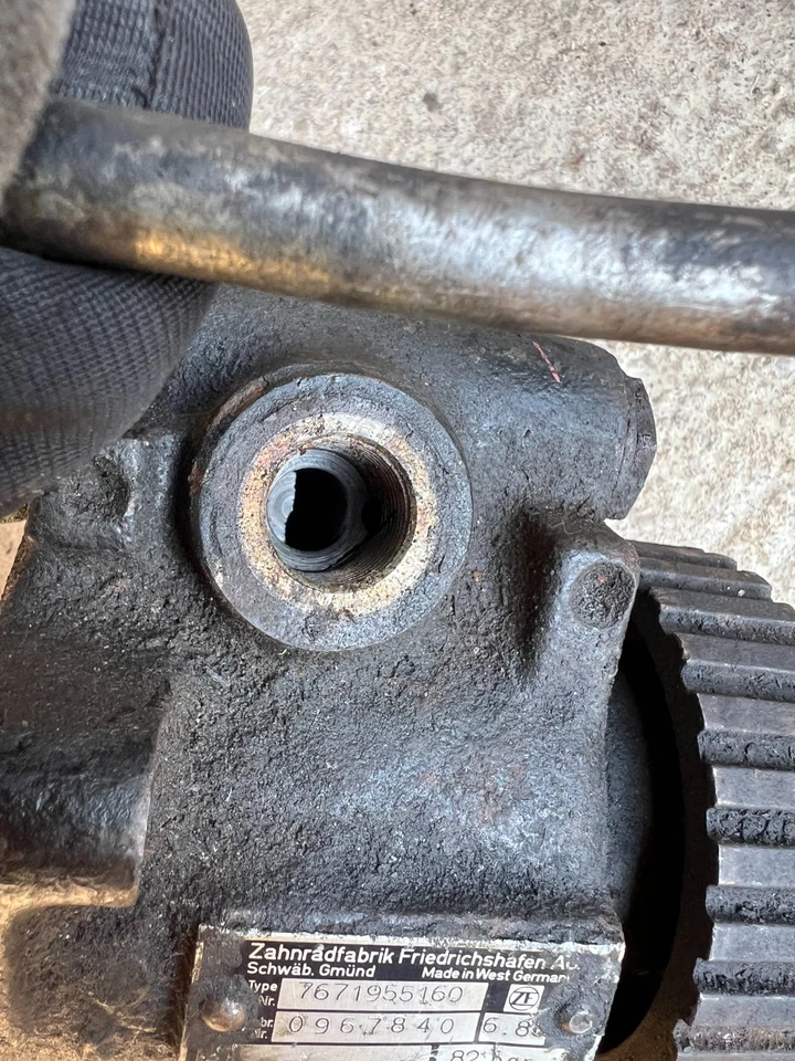 Lancia Thema Fiat Argenta 132 Power Steering Pump ZF 7671955160 82 BAR 2.0 ie - Image 4 of 4