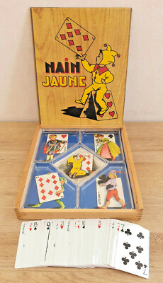 JEU DU NAIN JAUNE – COFFRET EN BOIS – Jeujura - Bo'Jeux 85 JEU DU NAIN JAUNE – COFFRET EN BOIS – Jeujura - Bo'Jeux 85
