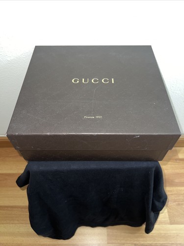 Gucci Black Patent Leather Vernice Crystal/Napa Charlott Nero Size IT 36, US 6. - Picture 20 of 22