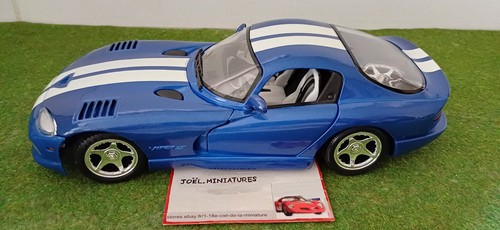 DODGE VIPER GTS COUPE bleu bandes blanc 1/18 MAISTO voiture miniature collection - Picture 2 of 9