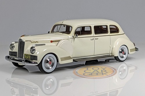 1942 Packard 180 7-Passenger Limousine - Beige 1:43 Esval Models EMUSPA430000000